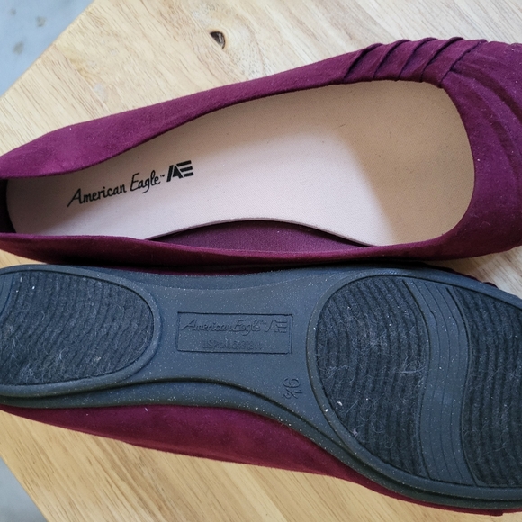 Flats - Picture 2 of 2